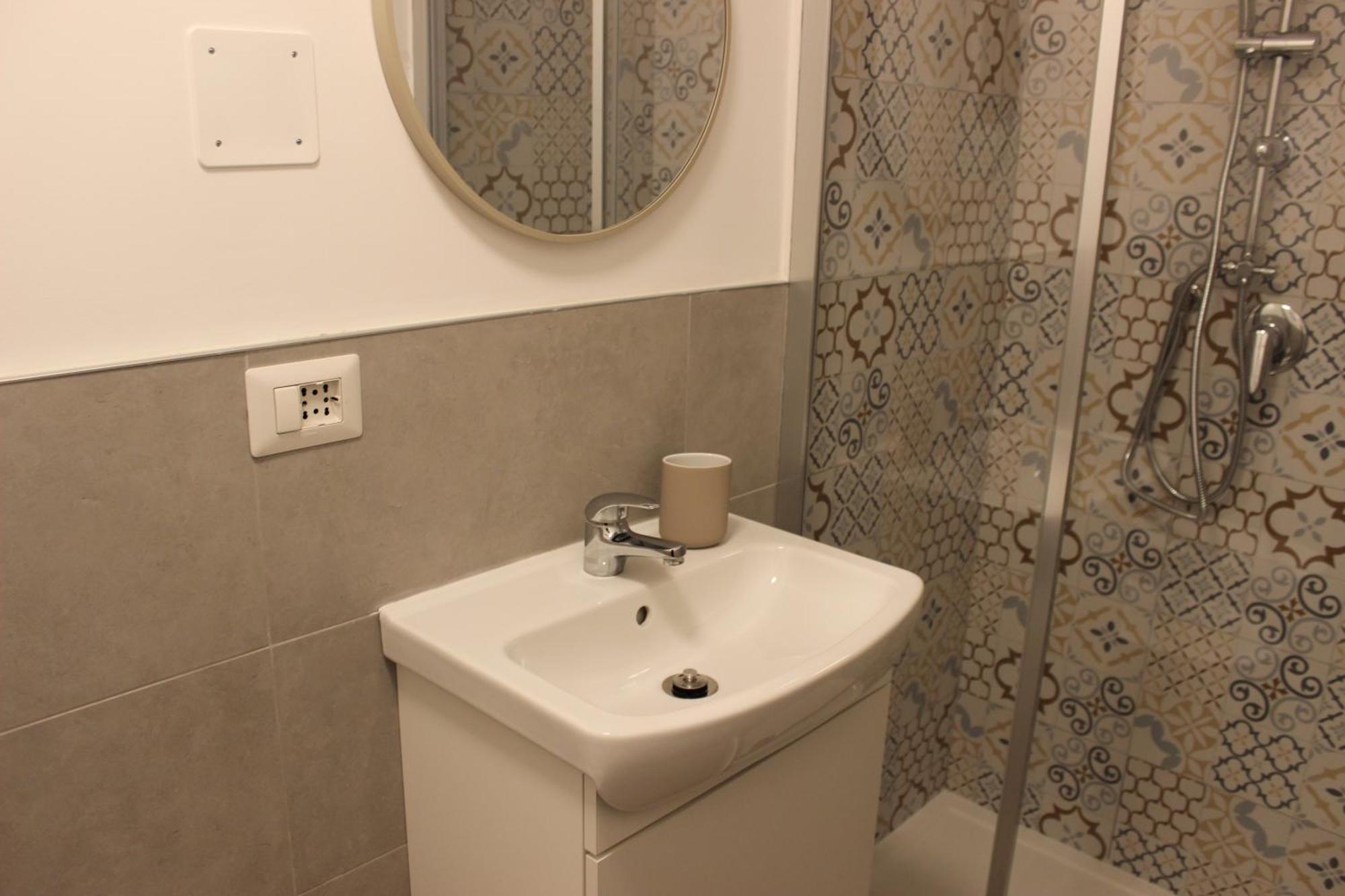 Tiberim, Centro Storico Apartment *